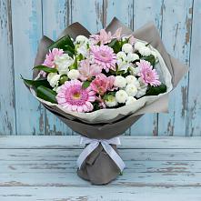 Букет цветов из:  Герберы, Альстромерии и Хризантемы в Оленегорске