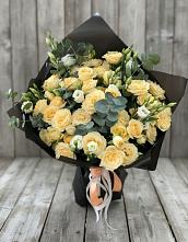 Букет цветов из:  Розы и Лизиантусы #REPLACE_PRED# Оленегорске
