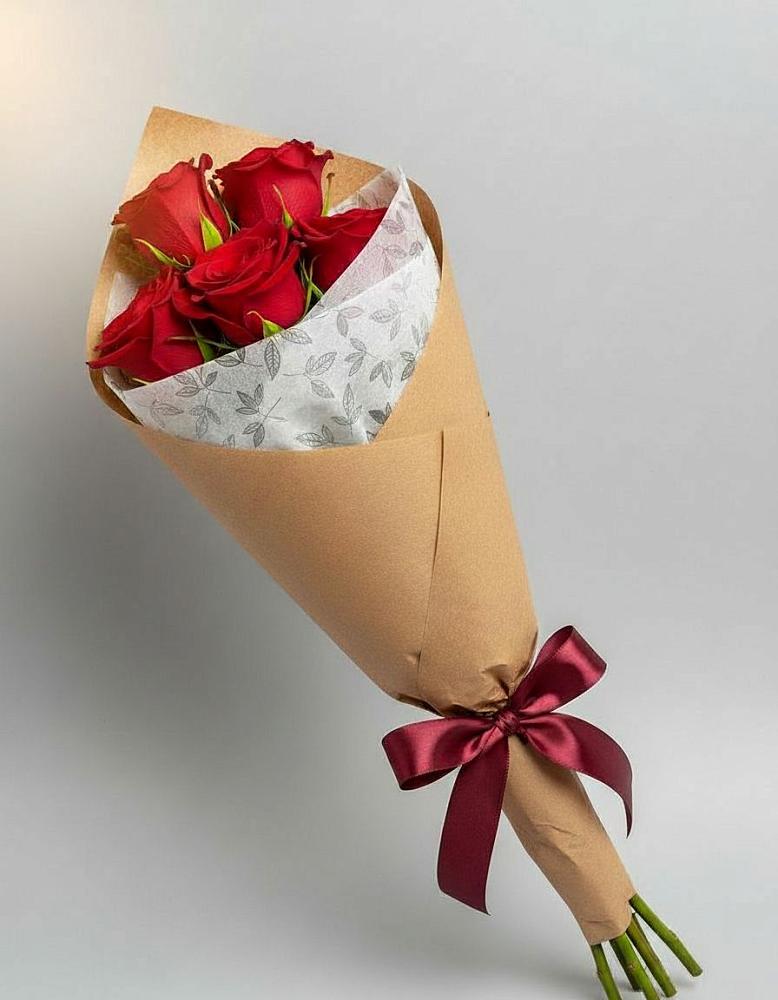 Букет цветов из: Розы в Оленегорске