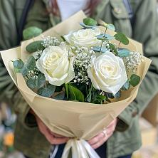 Букет цветов из:  Розы в Оленегорске