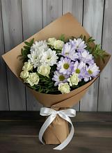 Букет цветов из:  Хризантемы и Розы в Оленегорске