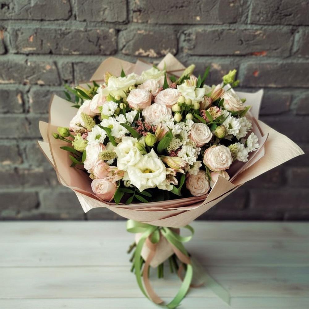 Букет цветов из: Альстромерии, Розы и Хризантемы в Оленегорске
