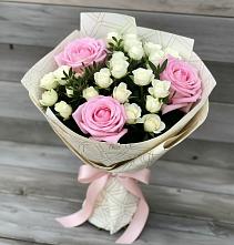 Букет цветов из:  Розы в Оленегорске
