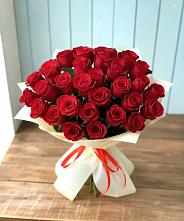 Букет 29 Красных роз в Оленегорске