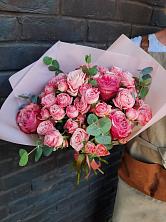 Букет цветов из:  Розы в Оленегорске