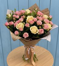 Букет цветов из:  Розы в Оленегорске
