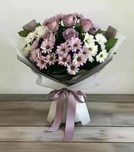 Букет цветов из:  Хризантемы и Розы в Оленегорске