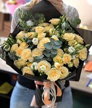 Букет цветов из:  Розы и Лизиантусы #REPLACE_PRED# Оленегорске