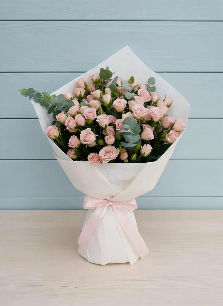 Букет цветов из: Розы в Оленегорске