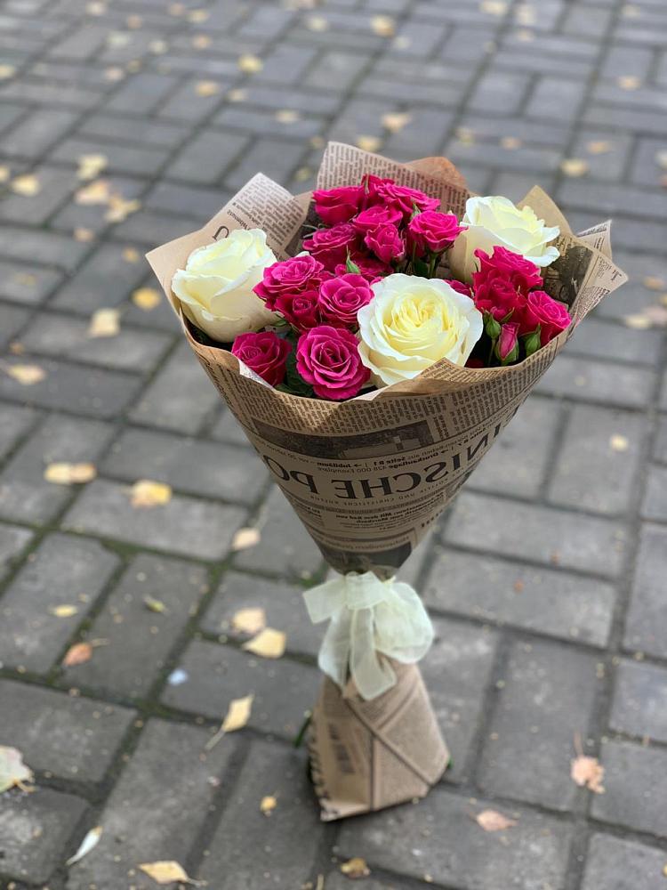 Букет цветов из: Розы в Оленегорске