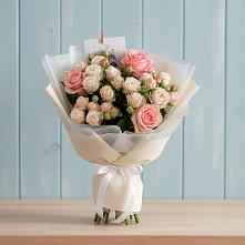 Букет цветов из:  Розы в Оленегорске