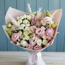 Букет цветов из:  Альстромерии и Розы в Оленегорске